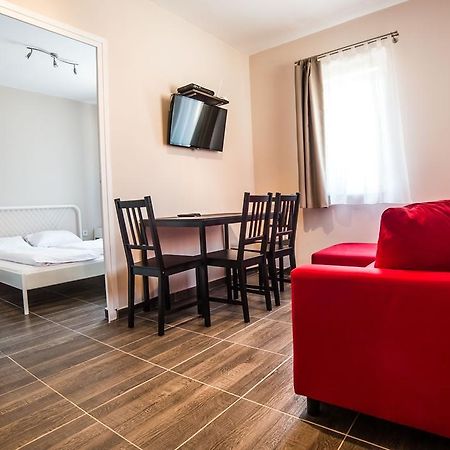 Tulipán Apartman Eger Exterior foto